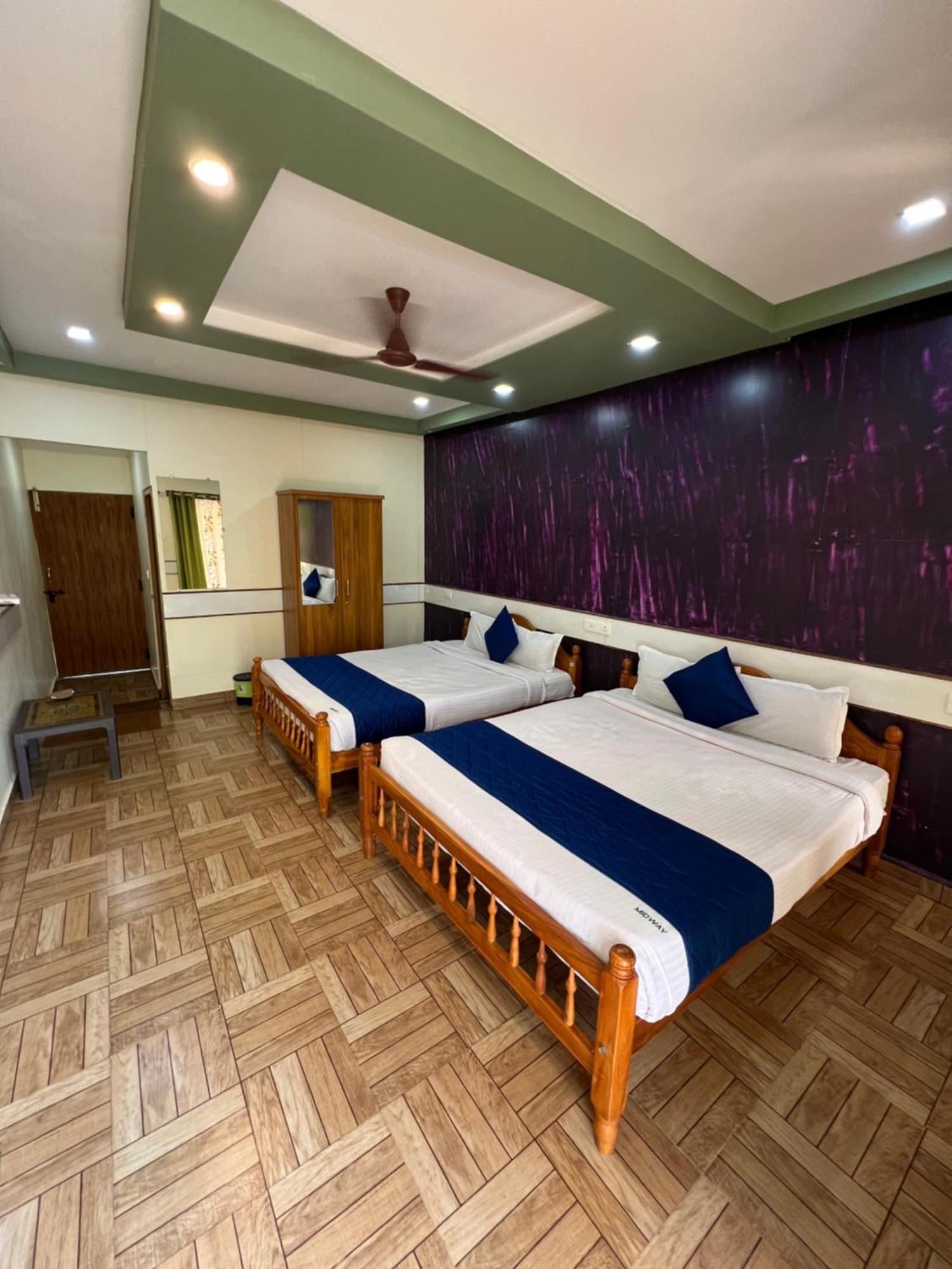 The Midway Jungle Resort Masinagudi Esterno foto