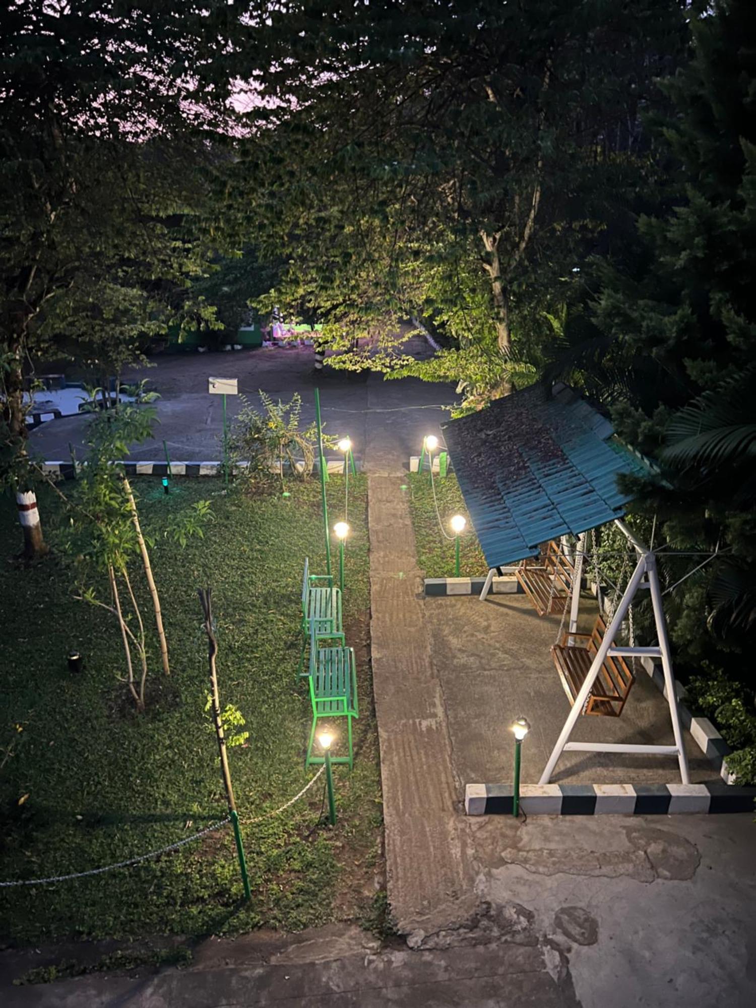 The Midway Jungle Resort Masinagudi Esterno foto